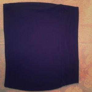 Basic black mini skirt